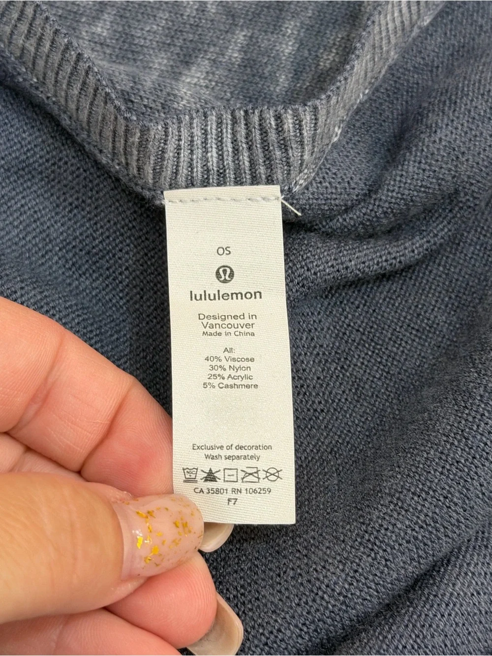 NEW LULULEMON Cashmere Blend Gray Blue Free To Coast Wrap Sweater Poncho OS